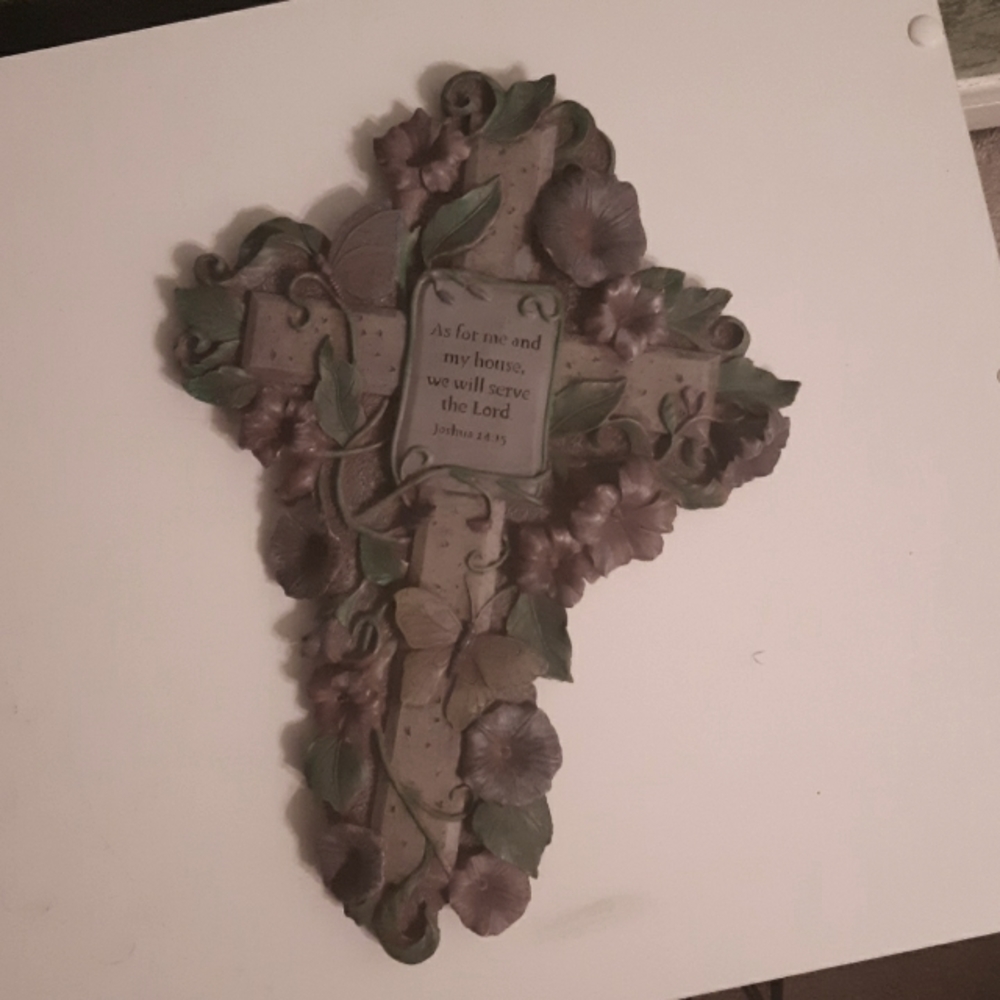 Decorative cross